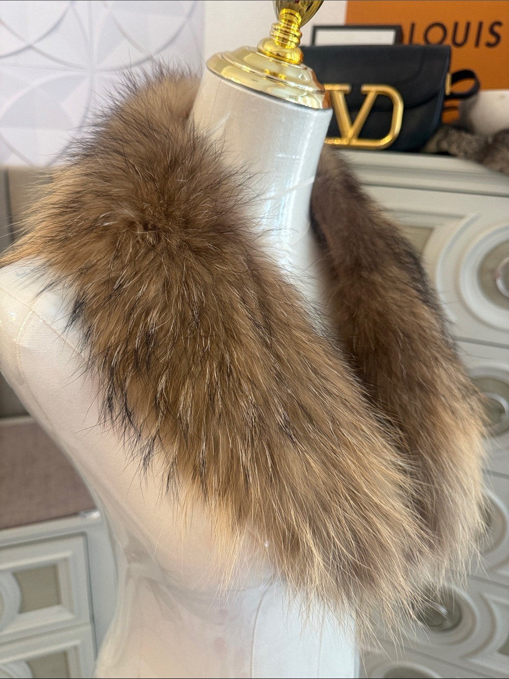 Real raccoon fur clip on scarf